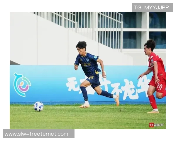 深圳足球队的灵活战术揭秘与球队成长之路探索