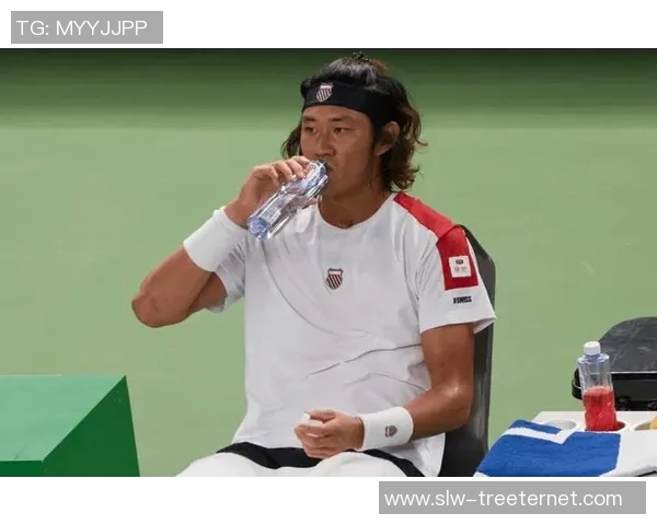 深圳网球队以71分稳居大师赛积分榜首位展现强劲实力