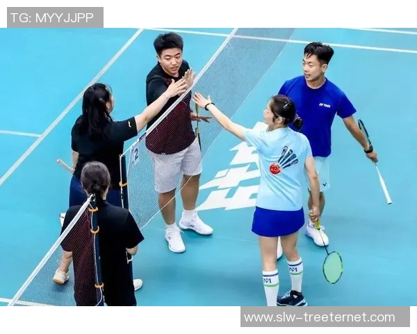 上海羽毛球队配合问题引发热议球员间默契与战术调整成焦点