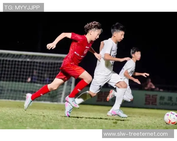 武汉足球队心理素质排名第十揭示球队潜力与发展方向 武汉足球队心理素质排名第十揭示球队潜力与发展方向